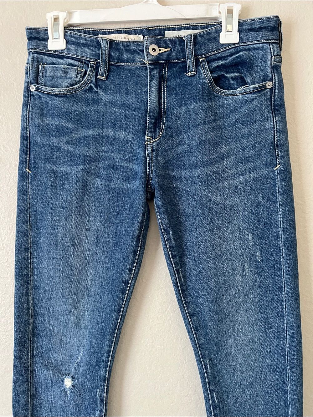 EUC Pilcro and the Letterpress Slim Boyfriend Jeans Raw Hem Distressed Size 27 - Picture 2 of 13